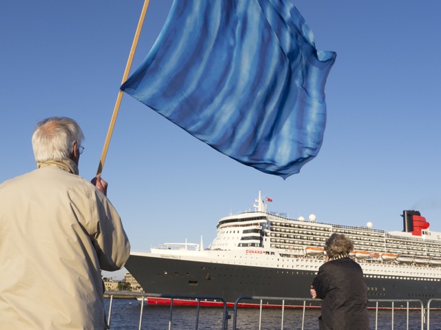 Queen Mary 2 in Hamburg